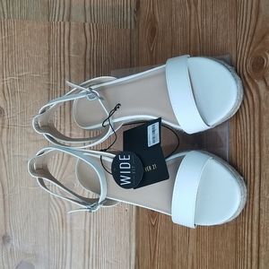 Forever 21 wide fit wedge sandals